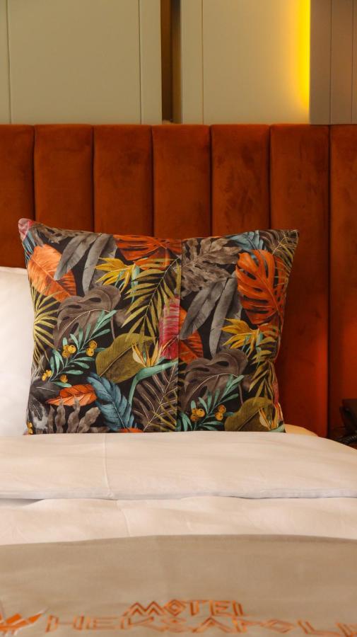 Motel Heksapolis Tavsancil Kültér fotó